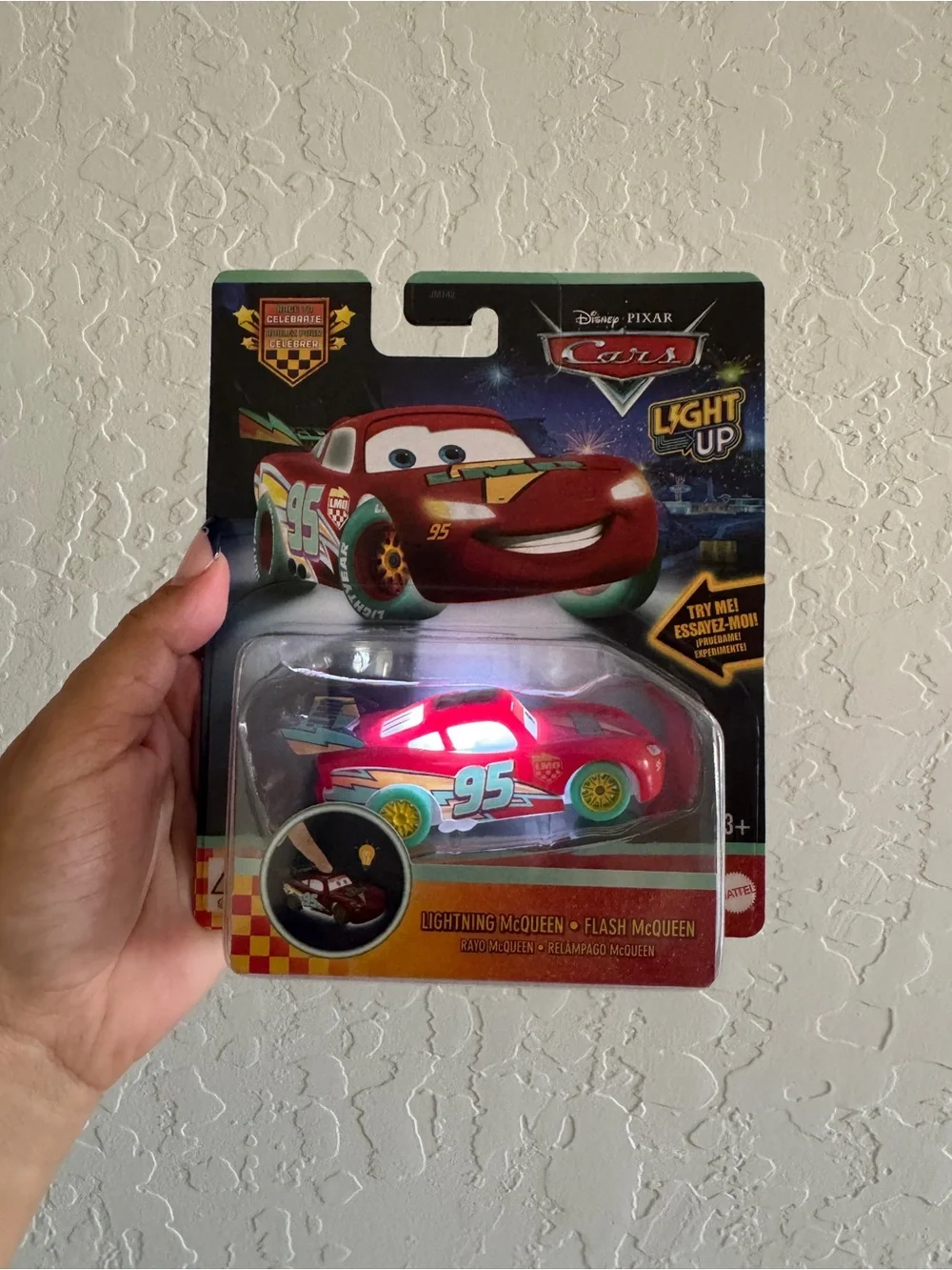 Race to Celebrate Light Up Disney Pixar Cars Lightning McQueen #95